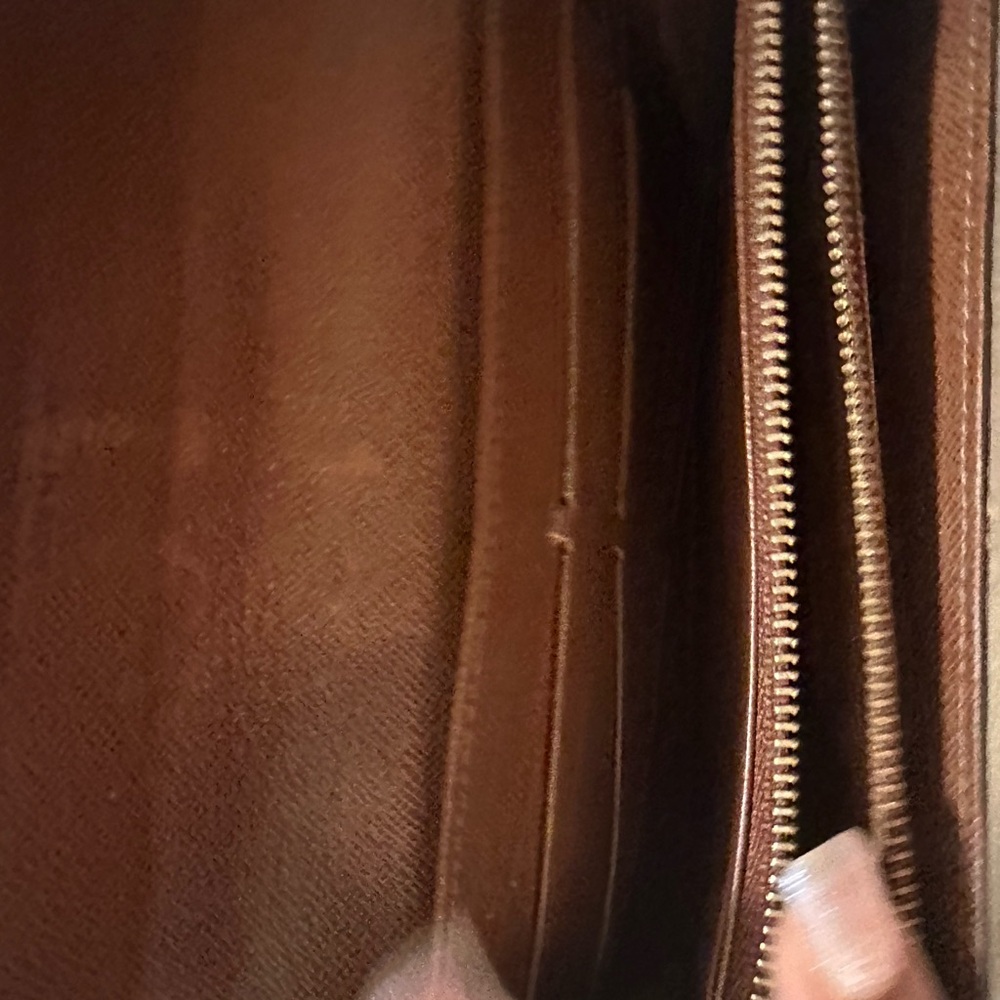 Louis Vuitton Monogram Wallet - Picture 7 of 12